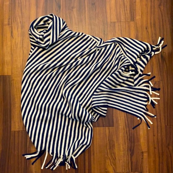 Women's Navy & White Poncho Cowl Neck - Picture 6 of 6